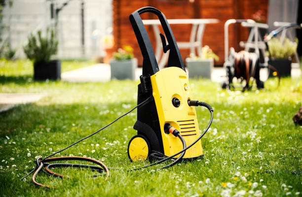 Best Playground Equipment Cleaning  in Lexington, KY